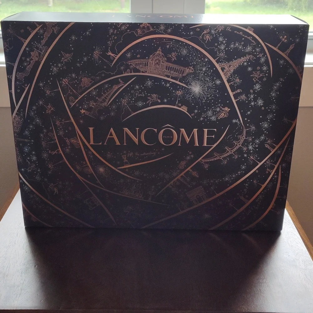 3/$20 ⌚🏷️💰NWOT Lancome Case, Rose